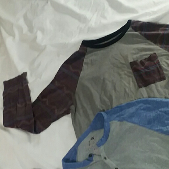 Longsleeve Shirt Bundle - Picture 3 of 3